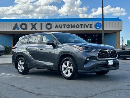 2024 Toyota Highlander LE