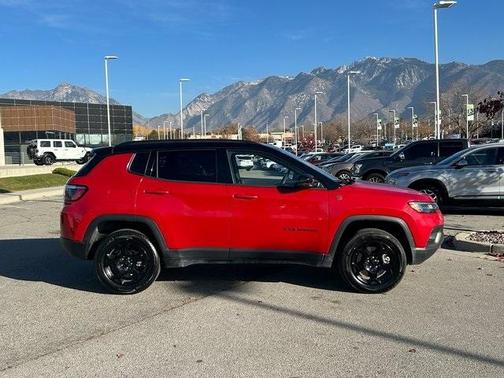 2024 Jeep Compass Trailhawk