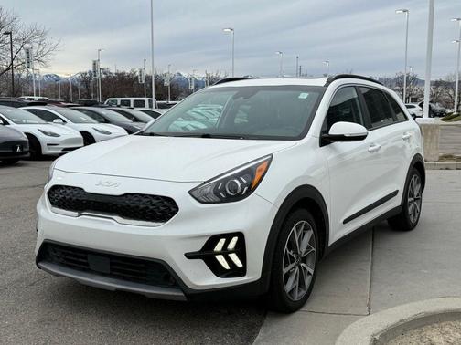 2022 Kia Niro Touring SE