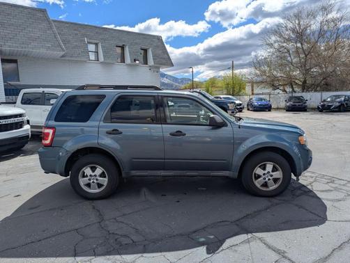 Blue 2010 Ford Escape XLT