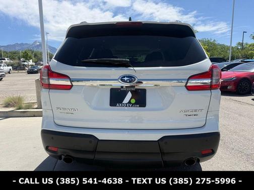 Crystal White Pearl 2022 Subaru Ascent Limited 7-Passenger