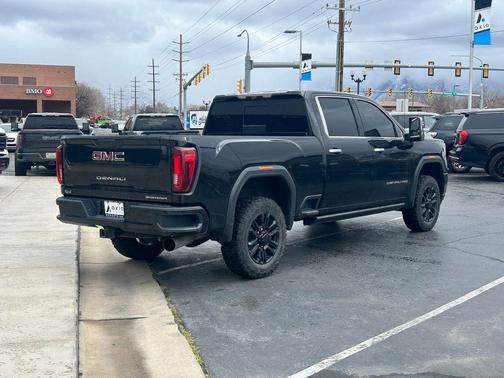 2021 GMC Sierra 2500 Denali