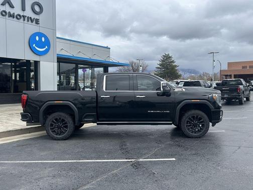 2021 GMC Sierra 2500 Denali