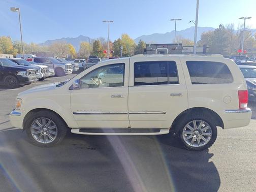 2008 Chrysler Aspen Limited