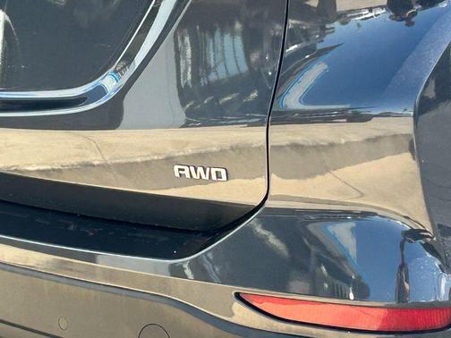 Gray 2022 Chevrolet Equinox LS