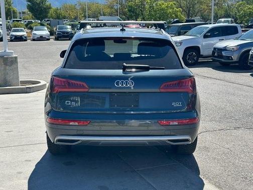 2018 Audi Q5 2.0T Premium Plus