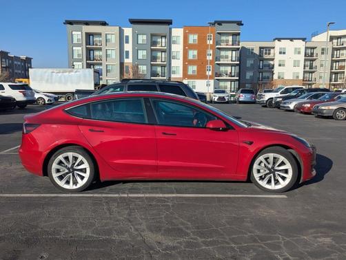 2022 Tesla Model 3 Base