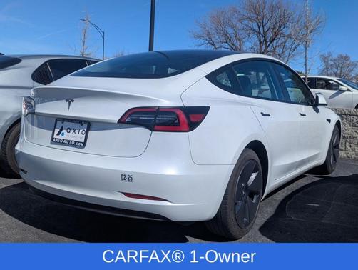 2023 Tesla Model 3 Base