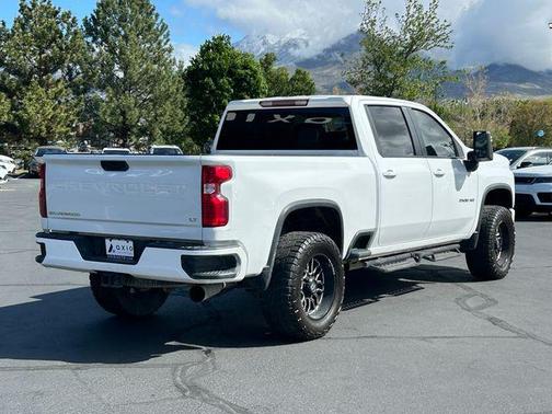 Summit White 2021 Chevrolet Silverado 2500 LT