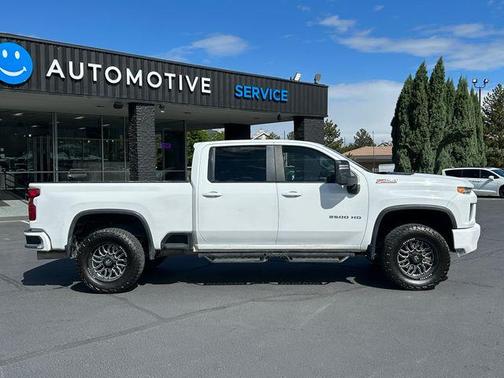 Summit White 2021 Chevrolet Silverado 2500 LT