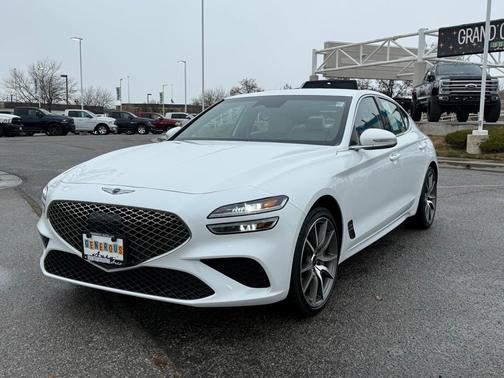 2024 Genesis G70 2.5T