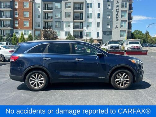 Blaze Blue 2018 Kia Sorento LX