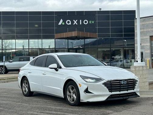 2020 Hyundai SONATA SE