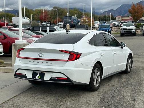 2020 Hyundai SONATA SE