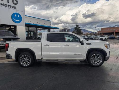 2020 GMC Sierra 1500 SLT