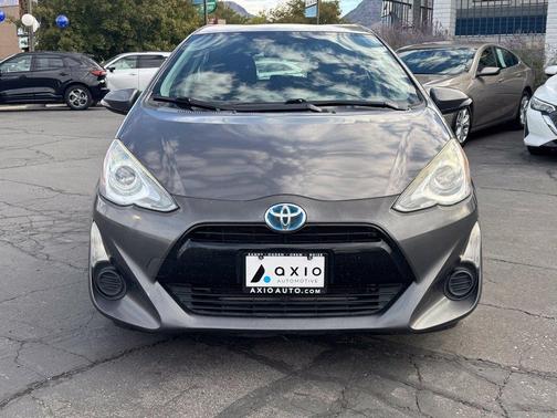 Magnetic Gray Metallic 2015 Toyota Prius c Two