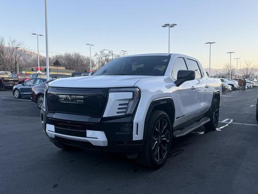 2025 GMC Sierra EV Denali