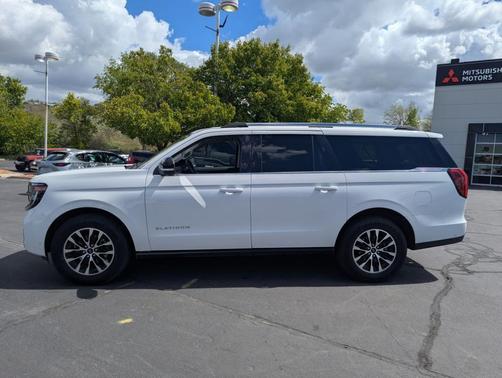 Oxford White 2025 Ford Expedition Max Platinum