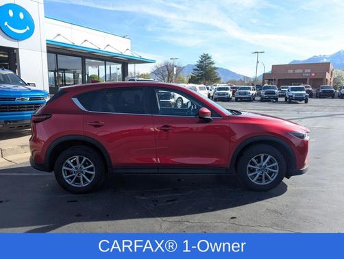 Soul Red Crystal Metallic 2022 Mazda CX-5 2.5 S Select Package