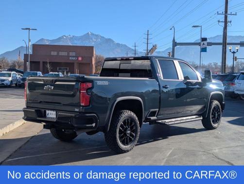 2025 Chevrolet Silverado 3500 LT