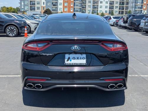 Aurora Black 2018 Kia Stinger Base