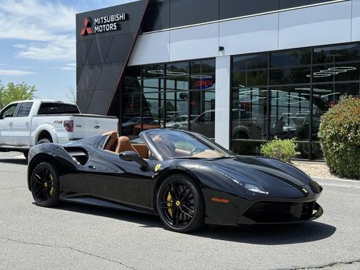 2017 Ferrari 488 Spider Base