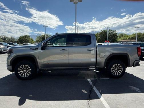 Sterling 2023 GMC Sierra 1500 AT4