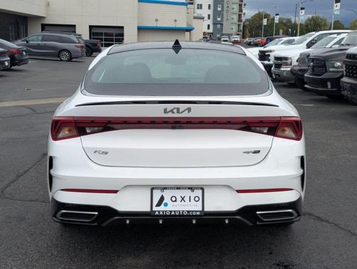 Glacial White Pearl 2022 Kia K5 GT-Line