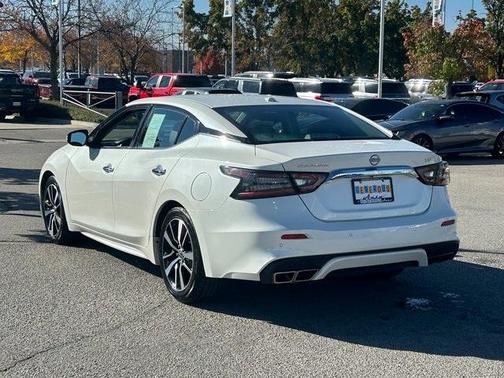 2023 Nissan Maxima SV