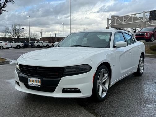 2016 Dodge Charger R/T