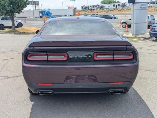 2020 Dodge Challenger SXT