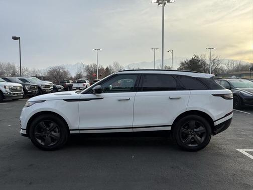 2025 Land Rover Range Rover Velar P250 Dynamic SE