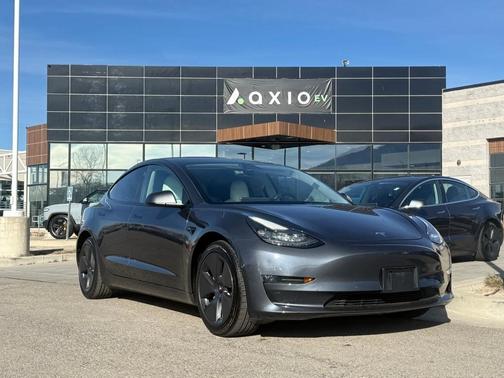 2022 Tesla Model 3 Long Range