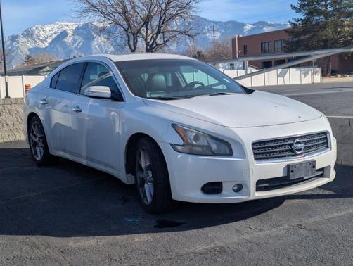 2011 Nissan Maxima SV