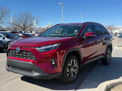 2023 Toyota RAV4 Hybrid XLE Premium