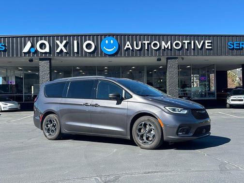 2021 Chrysler Pacifica Hybrid Touring L