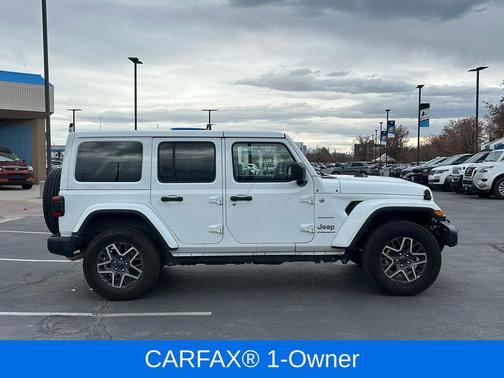 2024 Jeep Wrangler Sahara