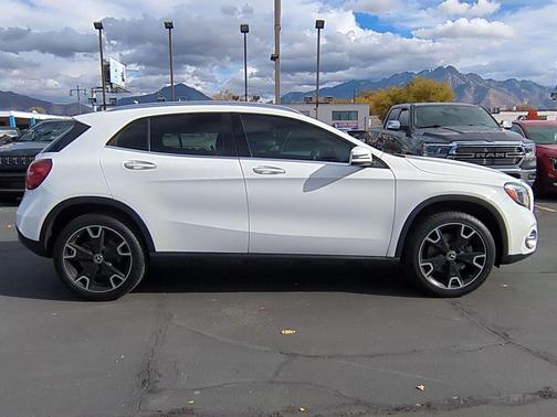 2019 Mercedes-Benz GLA 250 Base 4MATIC