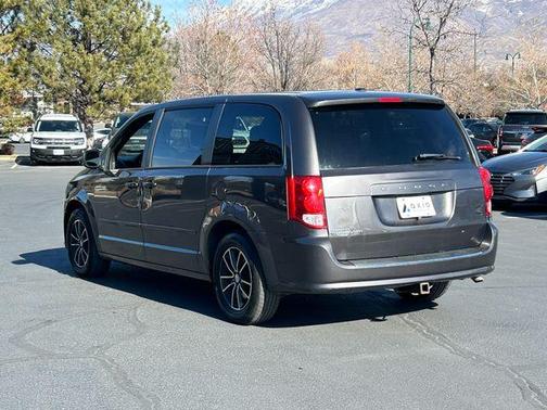 2014 Dodge Grand Caravan AVP/SE
