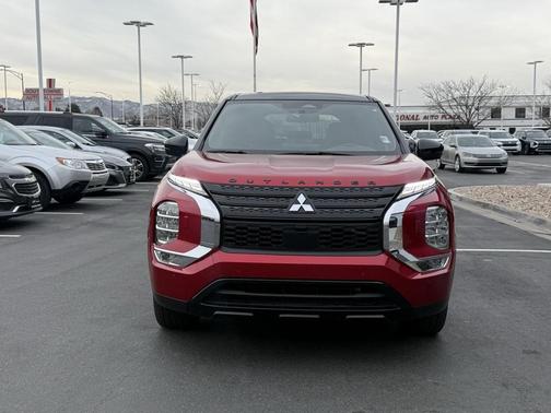 2023 Mitsubishi Outlander SEL