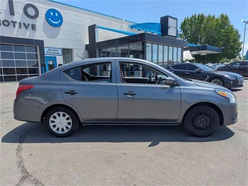 2018 Nissan Versa S