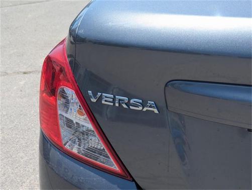 2018 Nissan Versa S