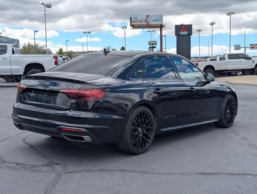 Mythos Black Metallic 2021 Audi A4 45 S line quattro Premium