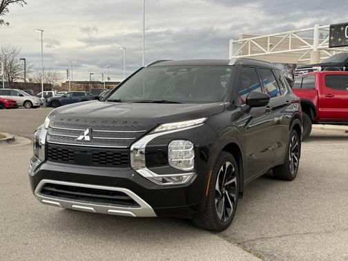 2022 Mitsubishi Outlander SEL