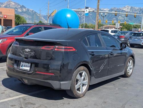 2012 Chevrolet Volt Base