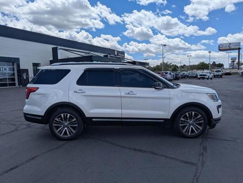 White Platinum Clearcoat Metallic 2019 Ford Explorer Platinum
