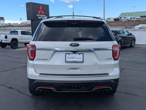 White Platinum Clearcoat Metallic 2019 Ford Explorer Platinum