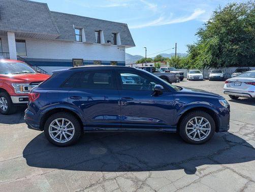 2022 Audi Q3 45 S line Premium