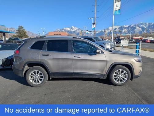 2019 Jeep Cherokee Latitude