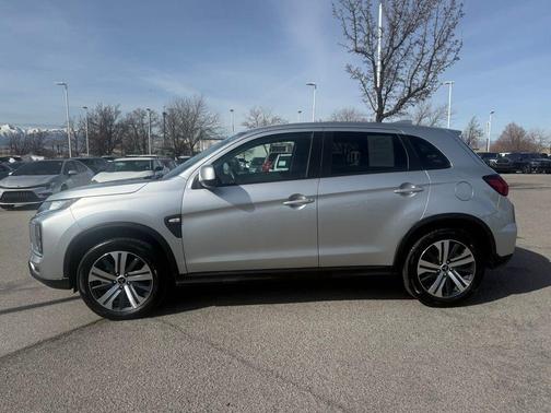 2024 Mitsubishi Outlander Sport 2.0 ES